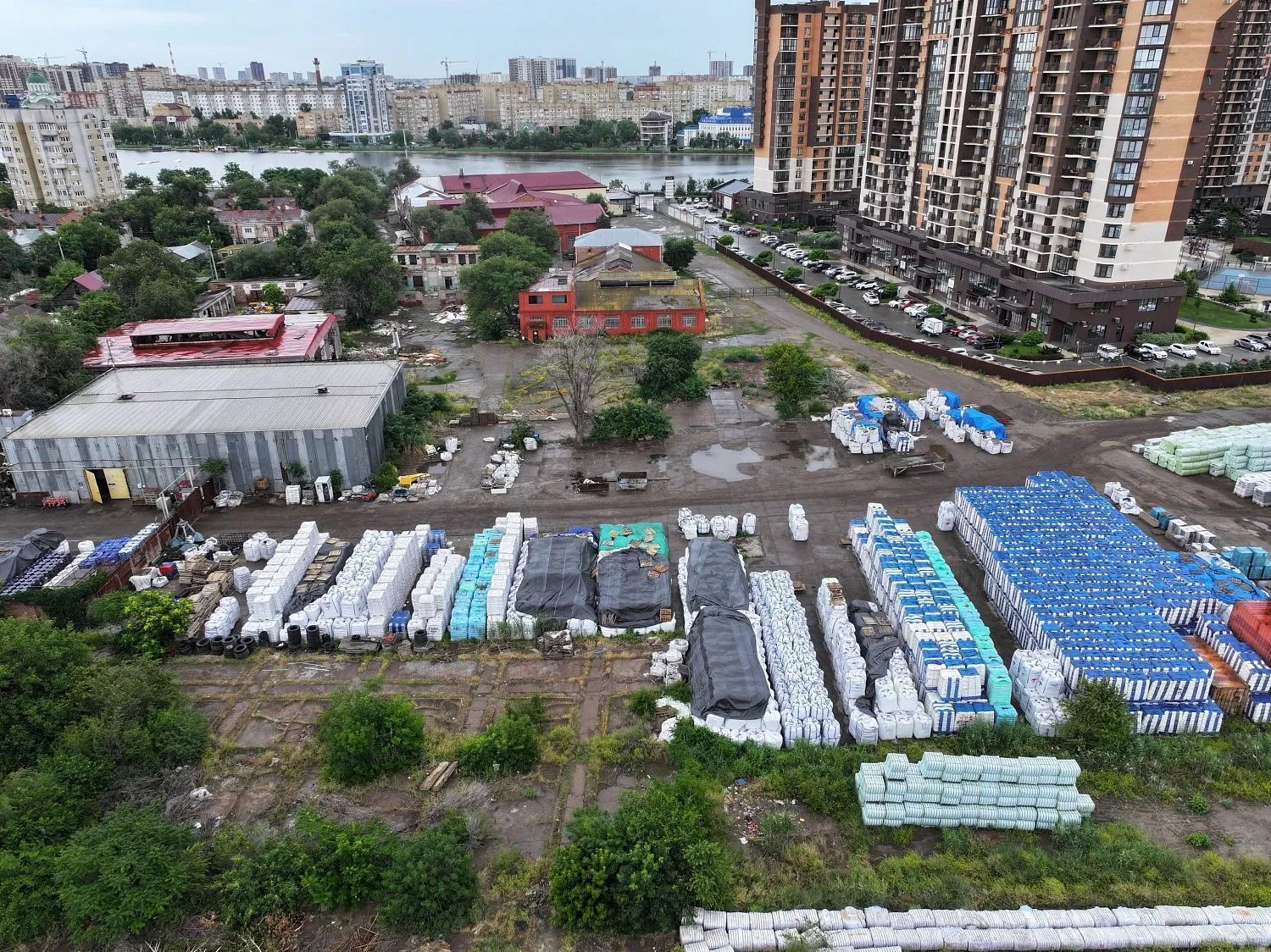 грузовые операции в июне 2026