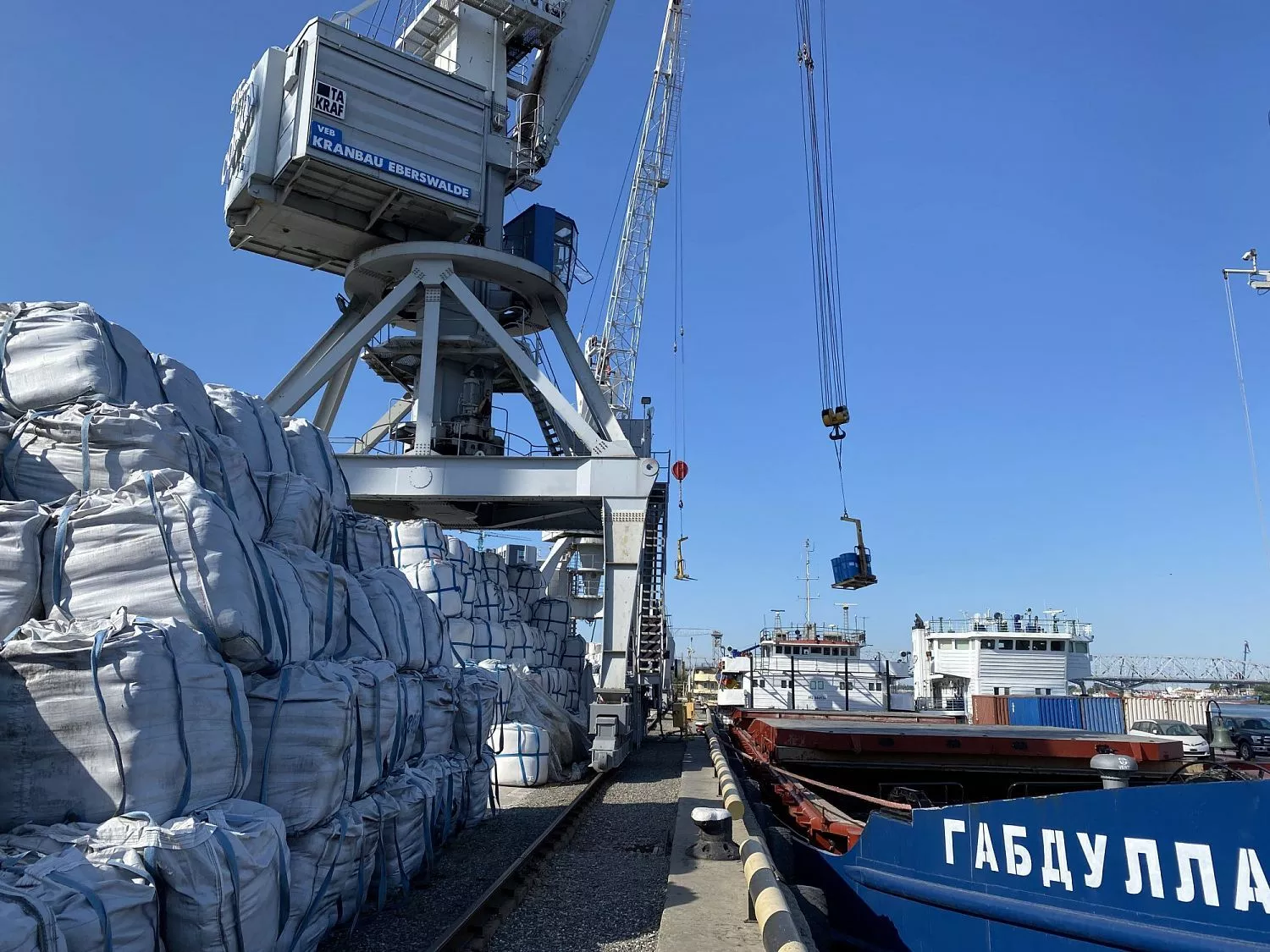 грузовые операции в июле 2021
