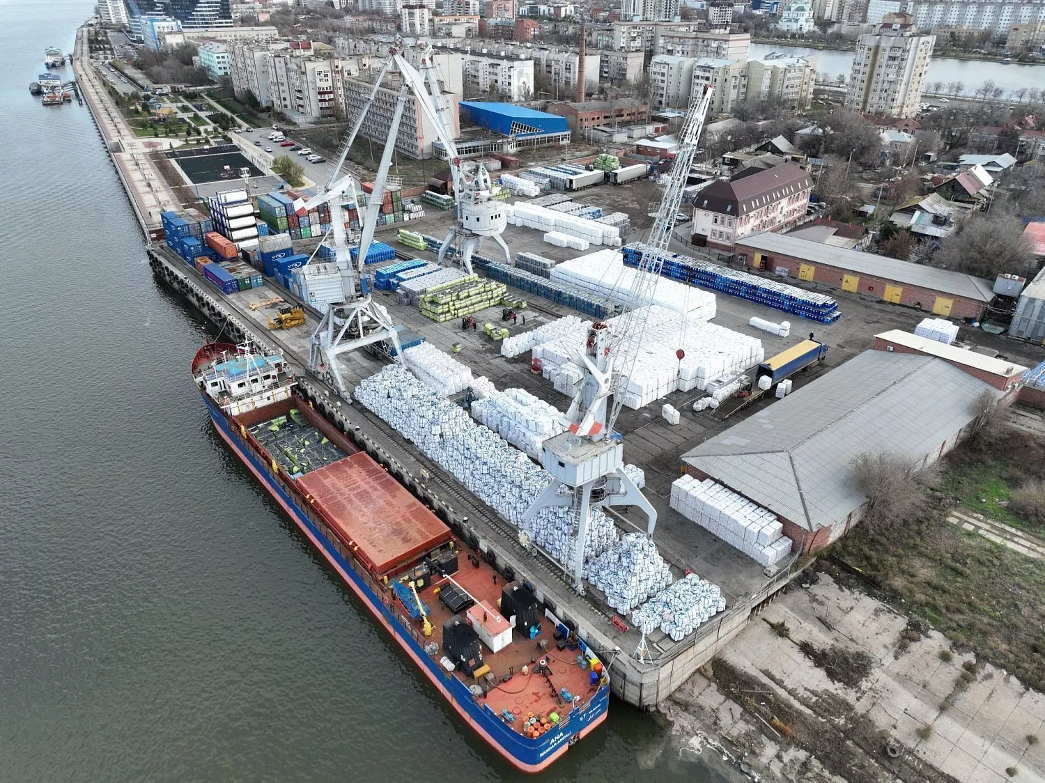грузовые операции в ноябре 2023